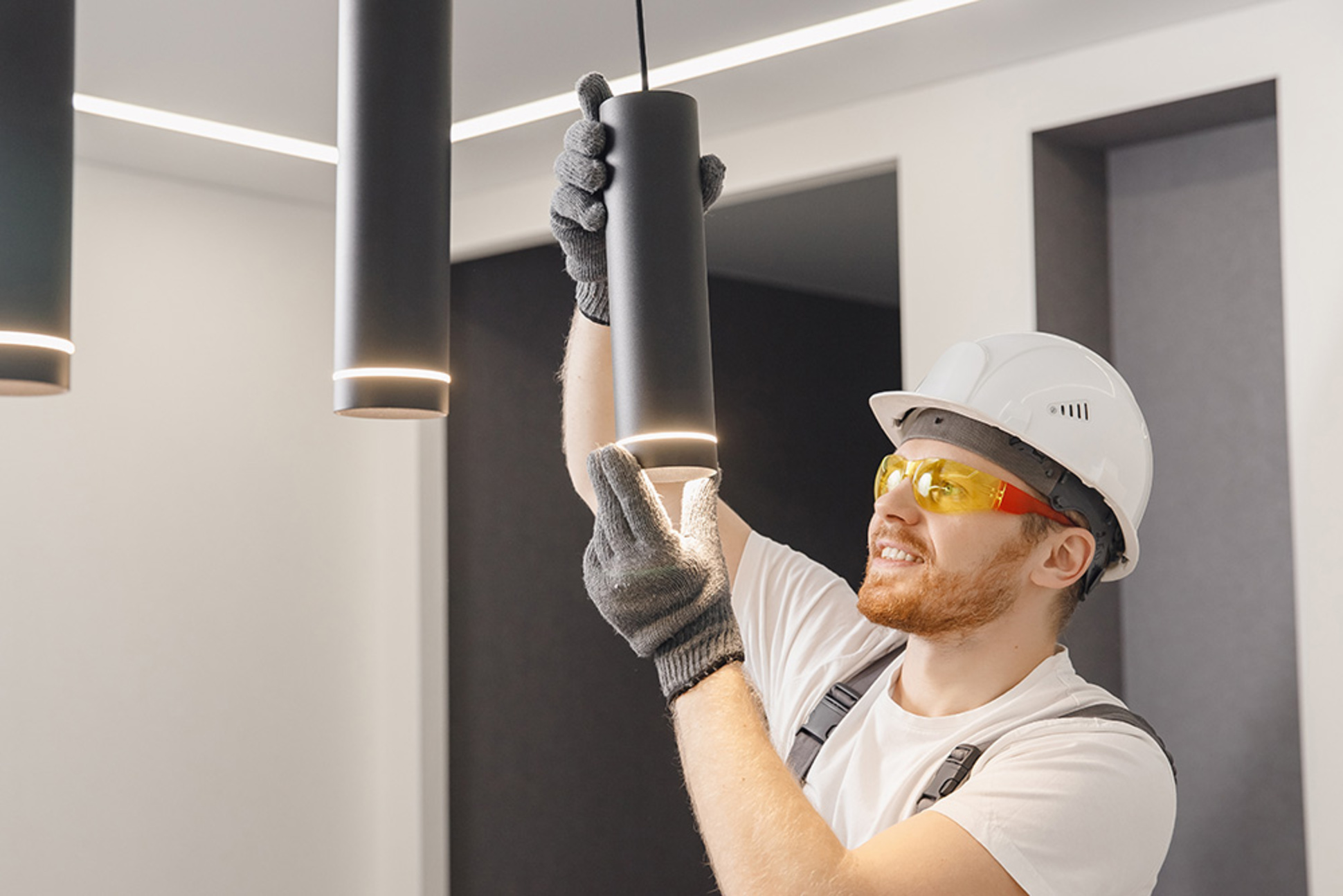 Innen&shy;beleuchtung bei regio fuel electric GmbH in Steinbach Hallenberg